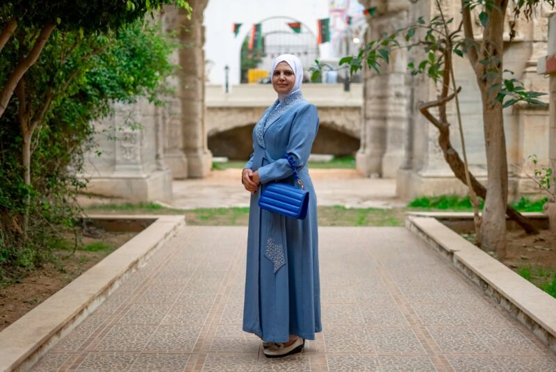 Portrait of Hajar Tayyar